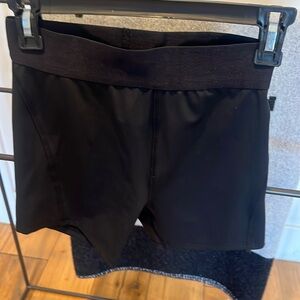 Vieux jeu shorts size 34-XS